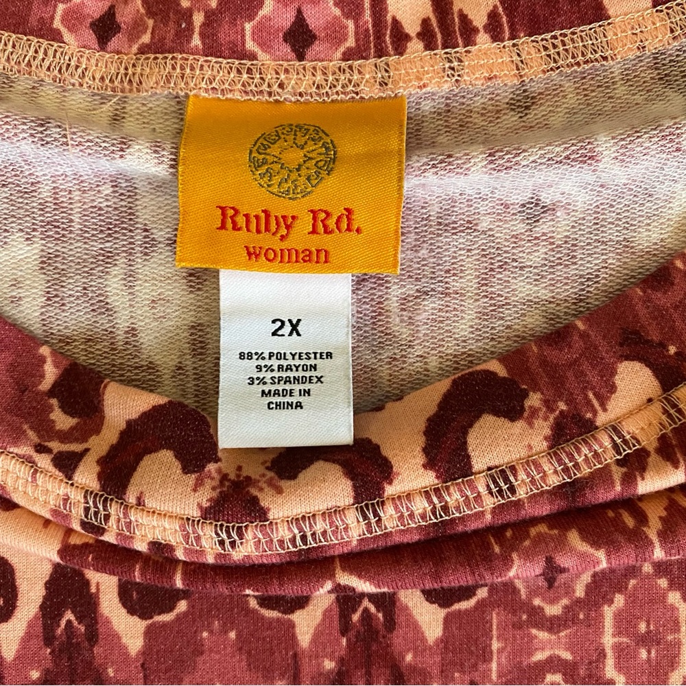 Ruby Rd. Crew Neck Geometric Adjustable Sleeves S… - image 5